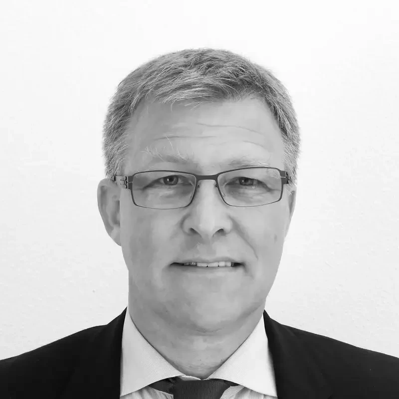 Portrait of Dr Marco Balmelli