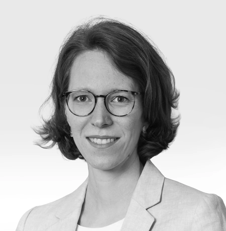 Dr Carolyn Moser