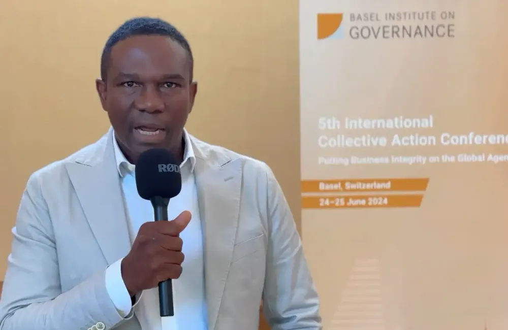 How can tax authorities benefit from engaging in anti-corruption Collective Action initiatives?