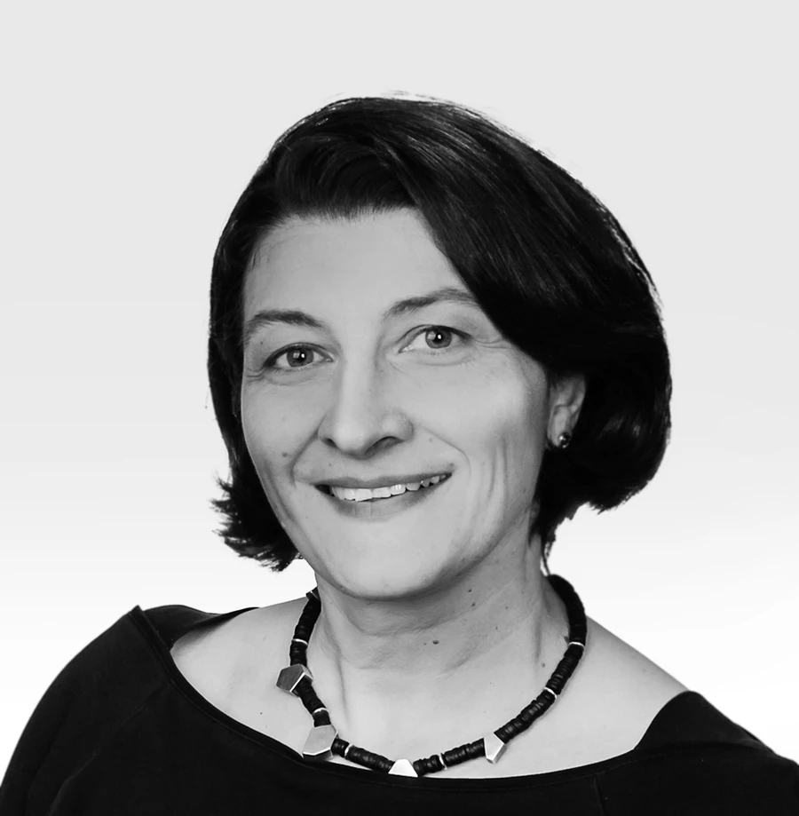 Dr Evelyn Dietsche
