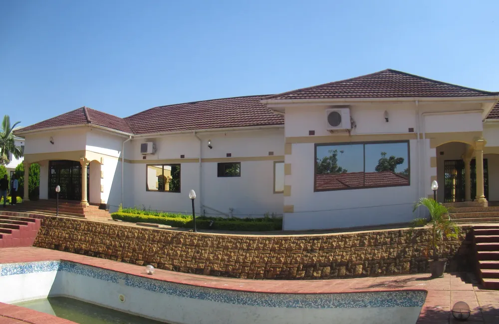Malawi recovers luxury home after suspect evades corruption charges