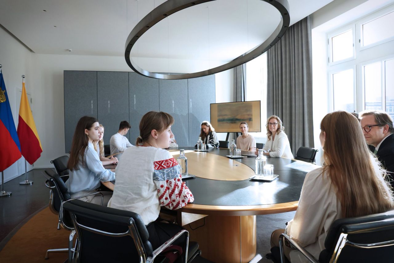 Ukrainian interns study visit to Liechtenstein. Photo IKR/Roland Korner.