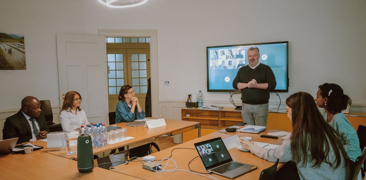 Opening session of new anti-corruption programme
