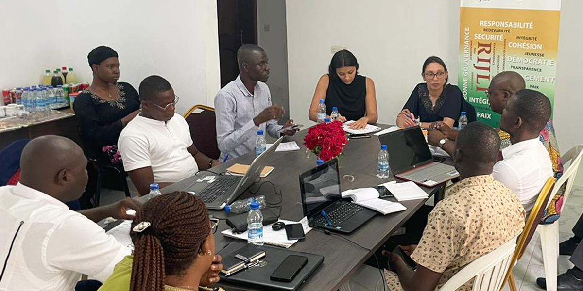 Workshop with Réseau Ivoirien des Jeunes Leaders pour l'Intégrité 